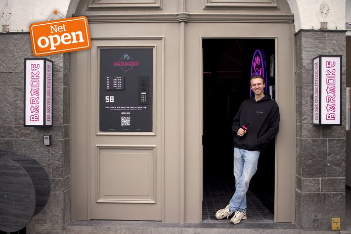 Axel (27) strijkt neer in Gent met zijn uniek karaokeconcept: “Zes ...