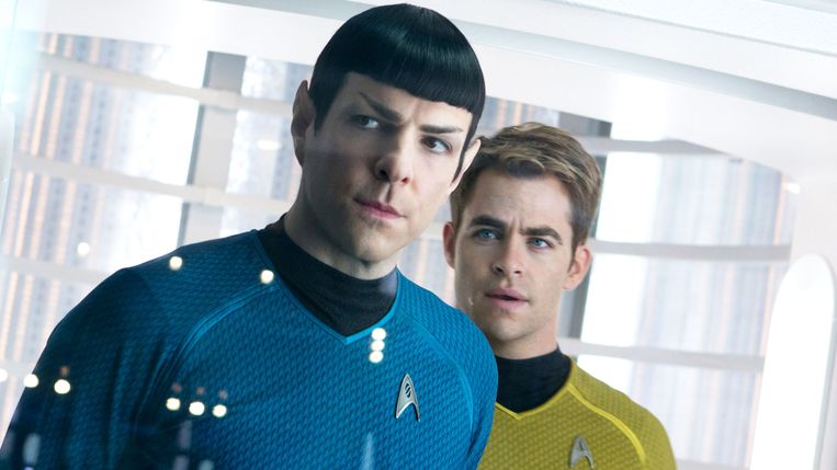 Zachary Quinto (links) en Chris Pine in Star Trek into Darkness. Beeld 0