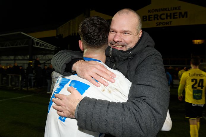 Philip Van Dooren was door het dolle heen na de uitzege op het veld van zijn ex-club Berchem.