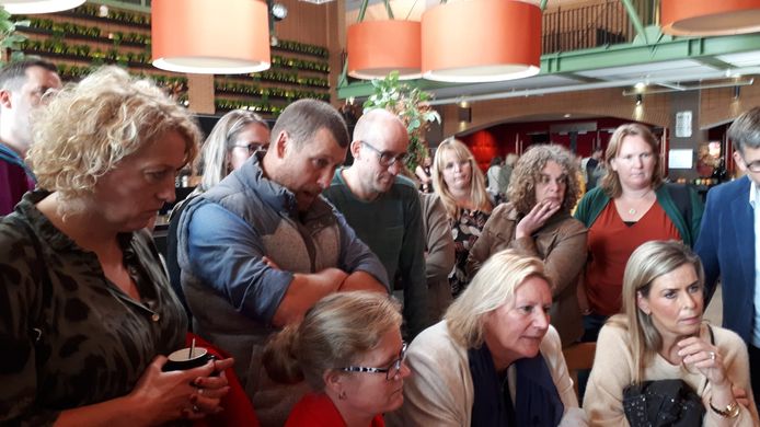 Medewerkers van Juzt kwamen vorige maand massaal bijeen in Etten-Leur om te horen wat de toekomstplannen zijn voor de organisatie en kinderen. Inmiddels zouden de gemeenten in de regio Breda de koers alweer verlegd hebben.
