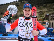 Gesloopte Marco Odermatt neemt 23-jaar oud record skilegende over: ‘Geen idee hoe ik deze race kon winnen'

