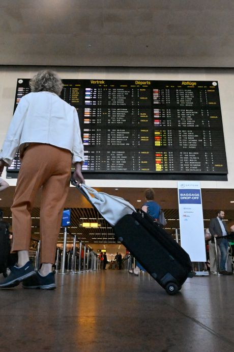 Ryanair prédit le chaos cet été et “beaucoup de vols annulés” à cause des grèves en France