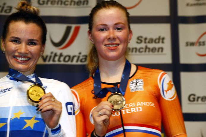 Gulnaz Khatuntseva en Lonneke Uneken.