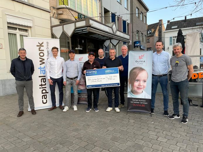Gisterenavond werd de cheque van 26 000 euro overhandigd aan Olivia Fund