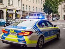 Spookrijder schudt met 300 kilometer per uur 41 politiewagens af in Duitsland