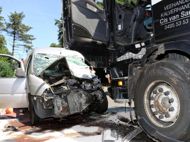 Vorig jaar stierven 615 mensen na een ongeval op de Belgische wegen