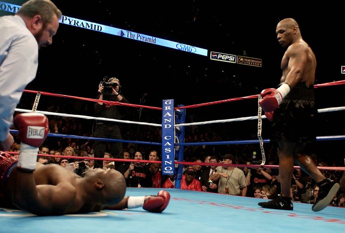 Een wedstrijd die Mike Tyson won van Clifford Etienne door hem knockout te slaan in de eerste ronde al.