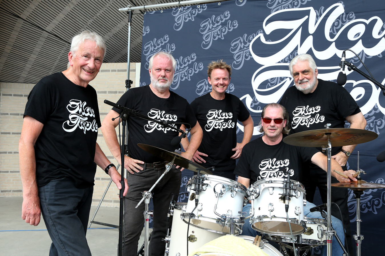 Eindhovense band Mac Taple speelt voor de derde keer in de Cavern, het ...