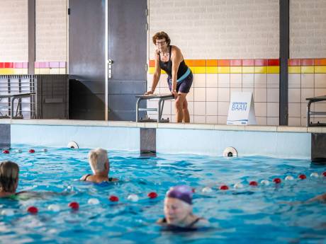 Maud Spoorenberg (66) gaf generaties Geldropse kinderen zwemles: ‘Lag in mijn jeugd dag en nacht in het water’