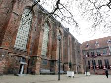 Man (25) uit Lelystad zwaargewond na gevecht op Bevrijdingsdag in Zwolle