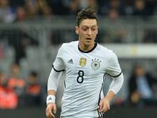 Duitse bond: We hadden Özil beter moeten beschermen