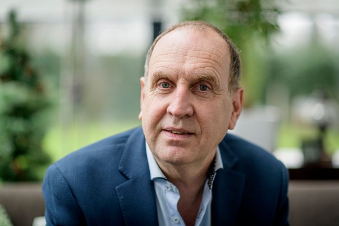 Eduard Monteban is crisiscoördinator COVID-19 in het ZGT in Almelo.