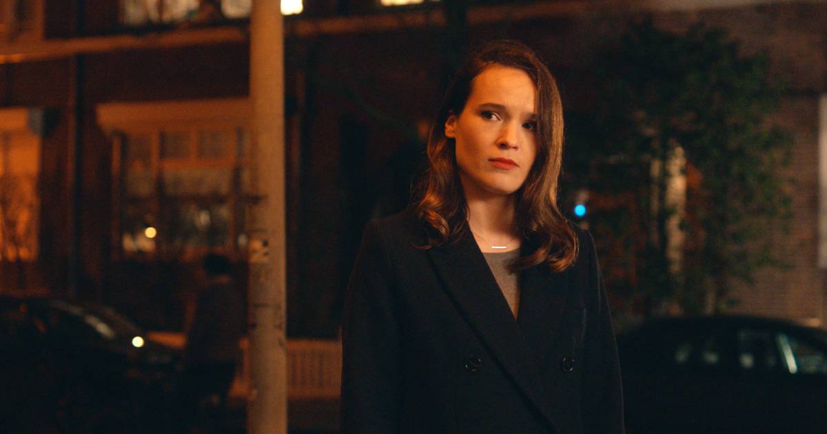Actrice Ellen Parren: 'Er is altijd de angst dat het morgen afgelopen is' - AD