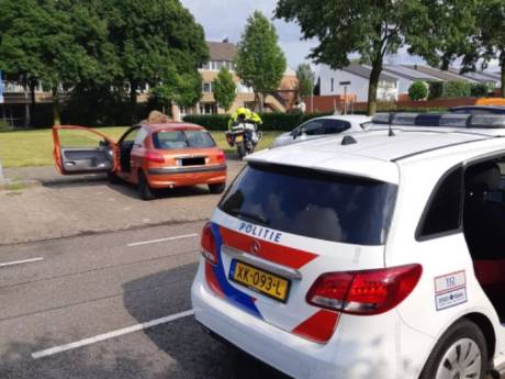 Flinke hoeveelheid drugs gevonden bij autocontrole in Helmond, drie inzittenden aangehouden