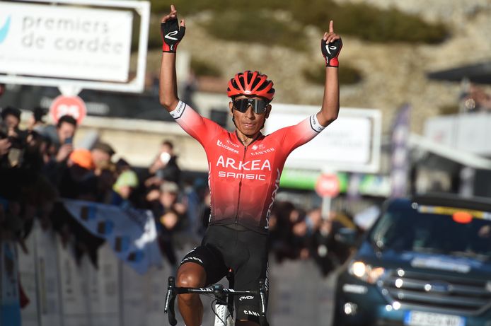 Nairo Quintana wint op de Ventoux.