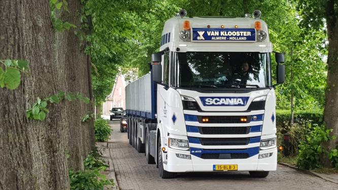 Buurt is trillende kopjes in kast en geluidsoverlast van zwaar verkeer zat. ‘Oplossing is niet zo moeilijk’