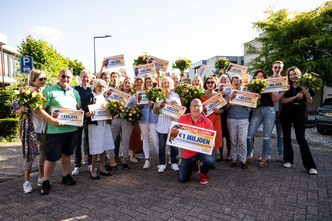Postcode Loterijprijs van 1 miljoen euro valt in Rotterdam ‘Gaan op een luxe cruise in Azië