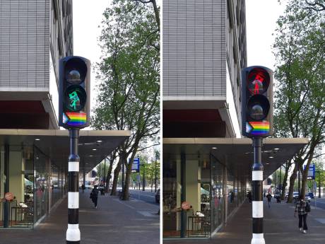 ‘Pride verkeerslichten’ op de Meent ter gelegenheid van Rotterdam Pride 