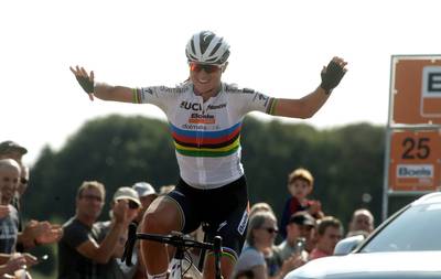 Blaak soleert naar ritwinst in Ladies Tour