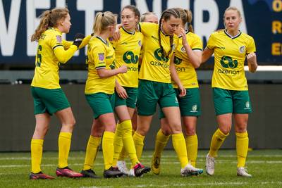 Sensatie in de Vrouwen Eredivisie: Fortuna Sittard wint met 2-1 van landskampioen Twente, Wullaert blinkt uit