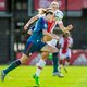 De vrouwen van Ajax verdringen in een na laatste wedstrijd Twente van koppositie