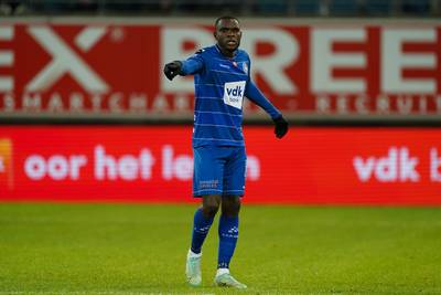 Football Talk. Charleroi haalt vervanger voor Koffi - Kameroen met Ngadeu, Oum Gouet en Fai naar Africa Cup