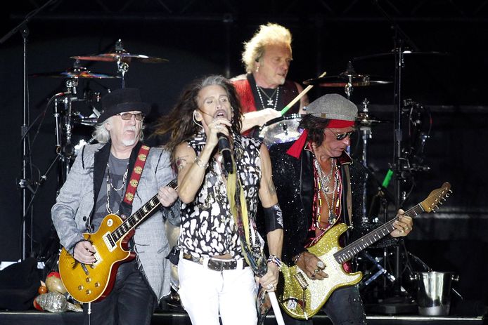 Het rommelt binnen Aerosmith. Drummer Joey Kramer en de rest van de band kunnen het namelijk niet eens worden over wanneer hij terugkeert na een blessure.