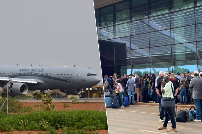 Een vliegtuig van de Franse luchtmacht op het vliegveld van Niamey om de wachtende evacués mee te nemen uit Niger. (01/08/23)