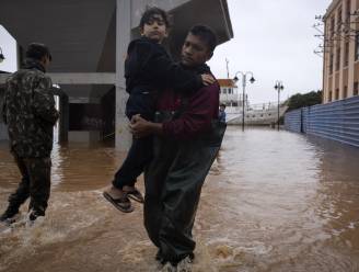 Dodental overstromingen Zuid-Brazilië stijgt naar 39, luchthaven metropool Porto Alegre gesloten
