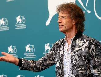 Mick Jagger breekt quarantaineregels voor EK-wedstrijd: “Boete van 11.637 euro”