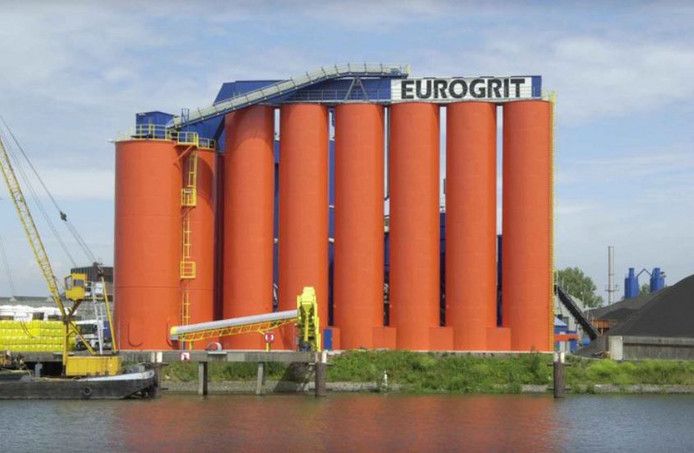 Het pand van Eurogrit in Dordrecht.