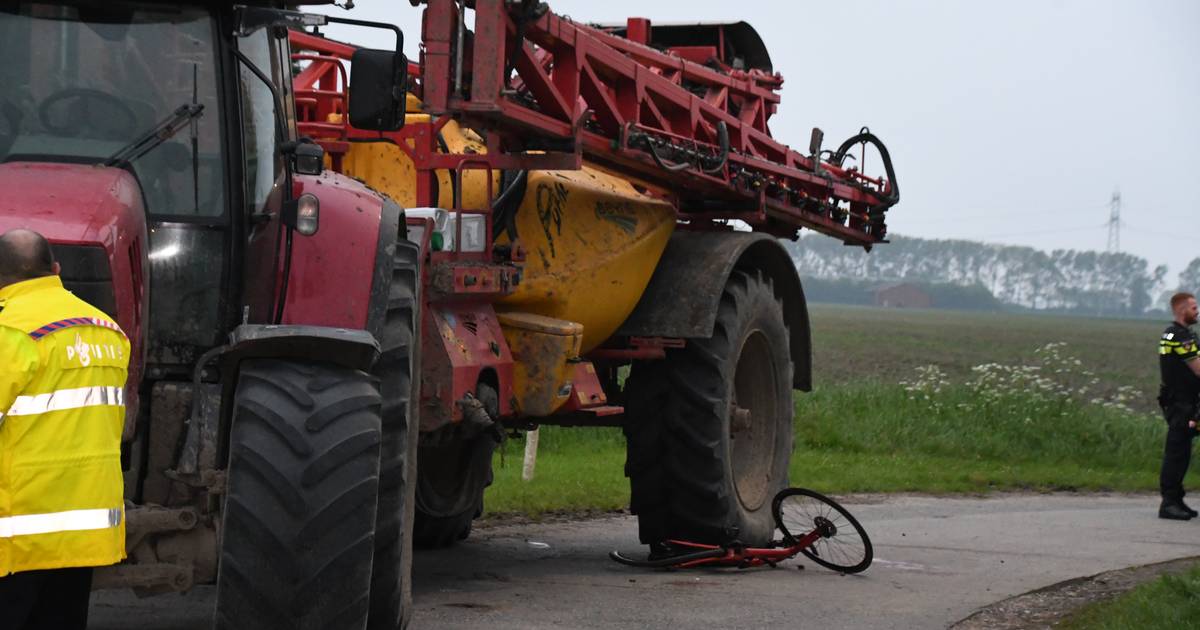 Ernstig ongeval op Vrijedijk bij IJzendijke, twee wielrenners gewond