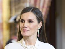 La reine Letizia d’Espagne snobée par l’ambassadeur d’Iran, elle lui lance un regard noir