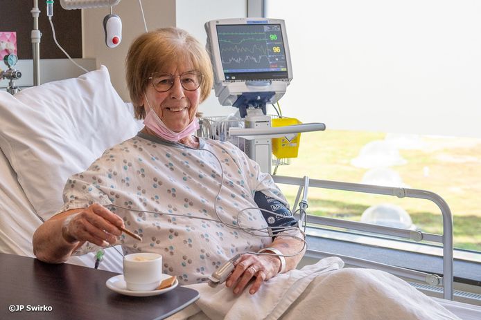 Astrid Dierinck (84) in het OLV Aalst
