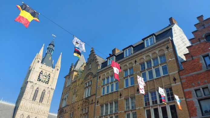 In Ieper kan je er niet naast kijken: zondag is het koershoogdag.