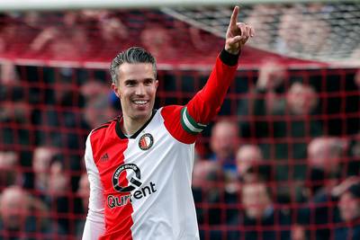 ‘Van Persie verdient afscheid à la Kuyt’