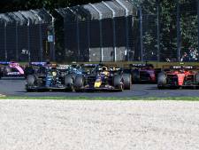 LIVE Formule 1 | Verstappen rijdt razendsnel weg bij Hamilton, drama voor Russell na droomstart
