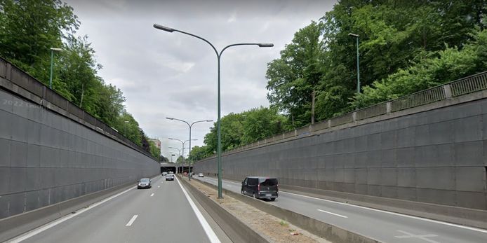 L'accident s'est produit à la sortie du tunnel des Quatre Bras à Tervuren, sur le ring de Bruxelles.