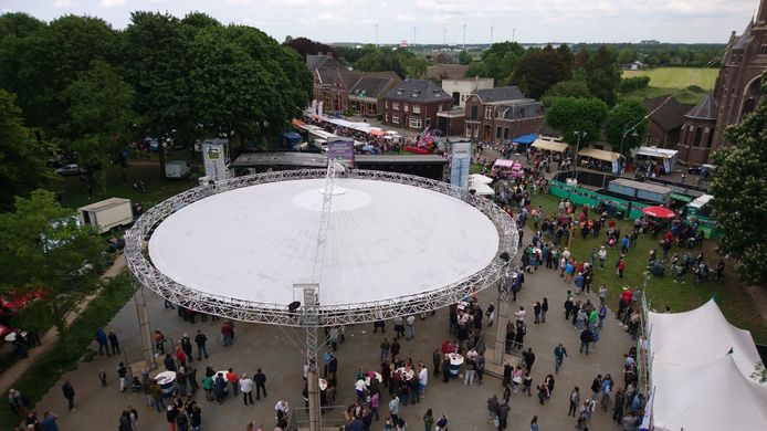 Jaarmarkt Den Hout in volle gang Oosterhout bndestem.nl