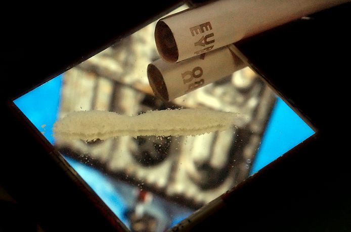 Na telefonische bestelligen werd de coke geleverd.