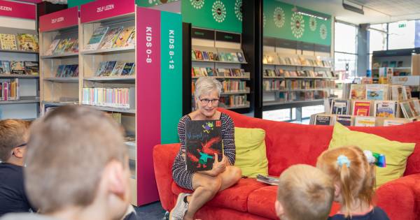 ‘Hoogste tijd dat Bruinisse ook een moderne bibliotheek krijgt’
