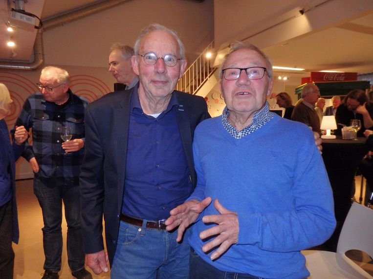 Oud-Elfstedenbaas Henk Kroes en ijsmeester Piet ­Venema. 'De tocht zelf van '63 heeft me minder aangetast dan dat ik in '96 moest zeggen: 'Het gaat niet door'' Beeld Schuim