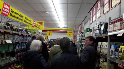Hamsteren bij de supermarkten in Land van Cuijk en Gennep, oproep tot kalmte