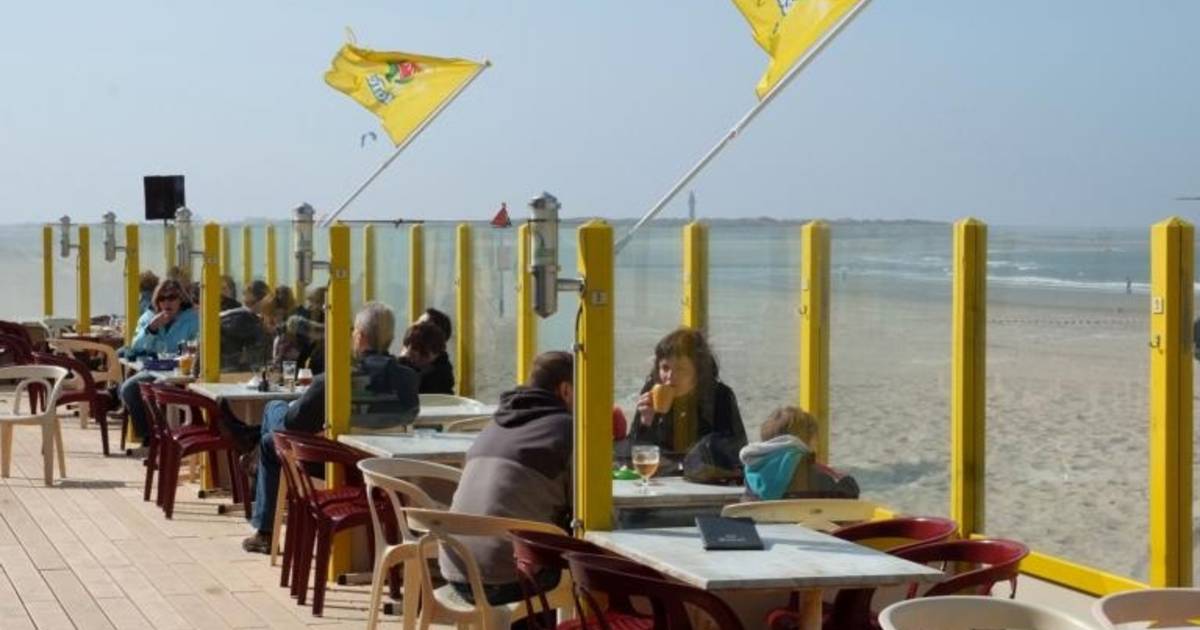 Nieuwvliet-Bad: strandpaviljoen Saint-Pierre
