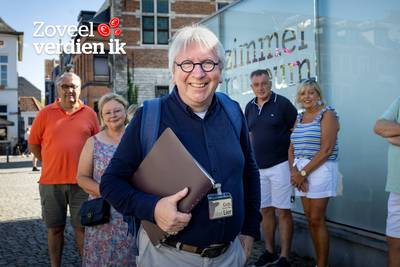 “I can ask 910 euros per week for a museum camp”: retired Marc works part-time as a city guide