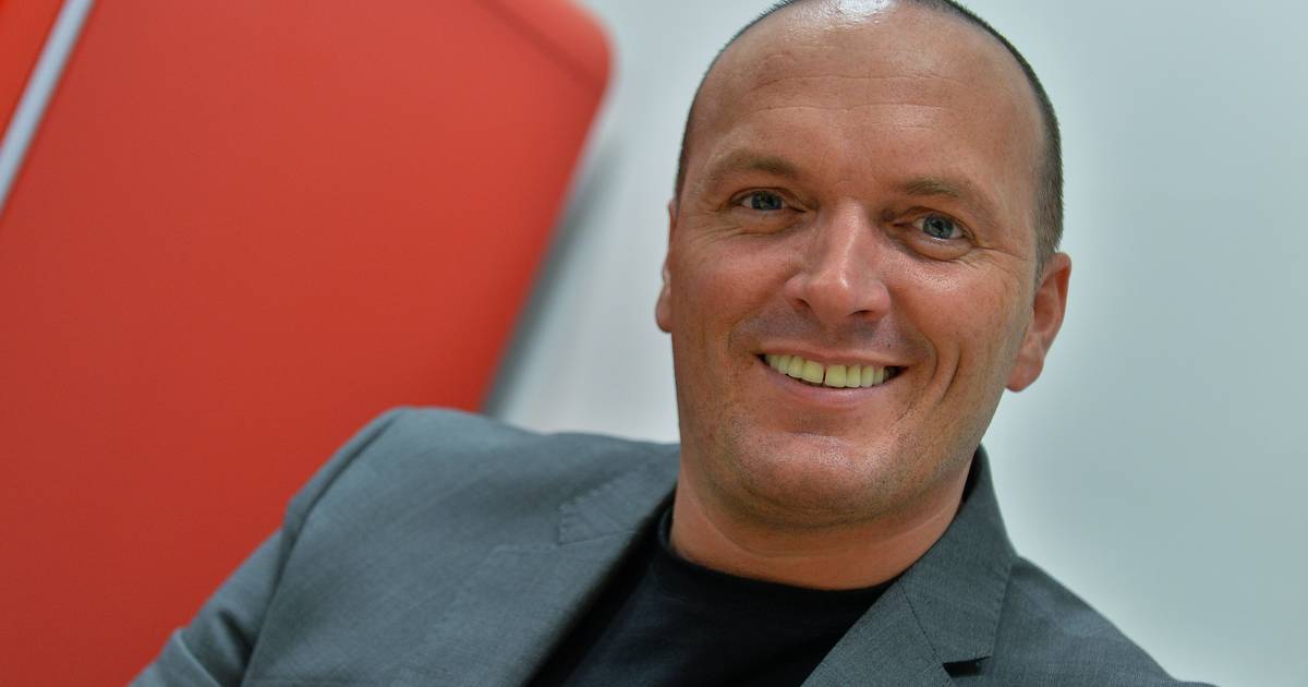 Tweede verdachte afpersing en bedreiging volkszanger Frank van Etten aangehouden Apeldoorn