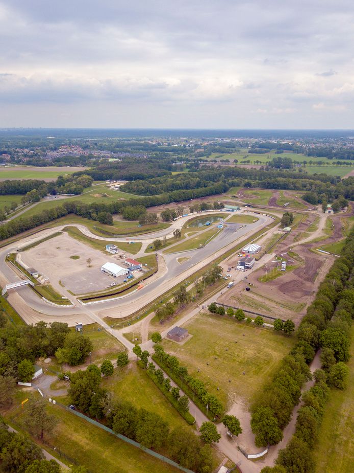 Het Eurocircuit, thuishaven van tal van verenigingen, maar met de rallycrossers en de motorcrossers als belangrijkste ‘bewoners’.