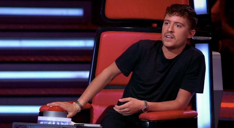 Coach Lil' Kleine in 'The Voice of Holland'. Beeld RTL