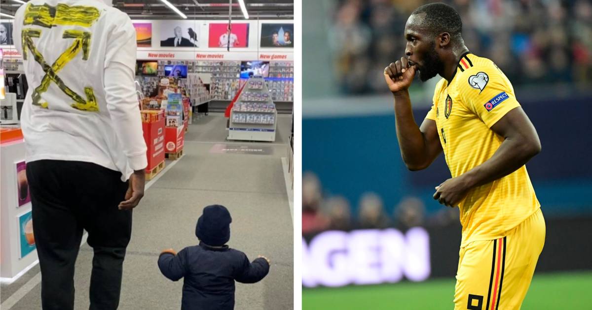 Romelu Lukaku deelt voor het eerst foto met zoontje Romeo ...