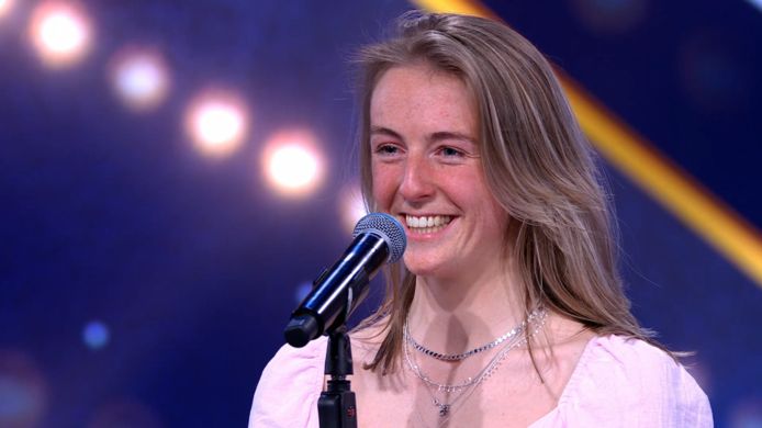 Britt Jongejan uit Deventer tijdens haar auditie bij Holland's Got Talent